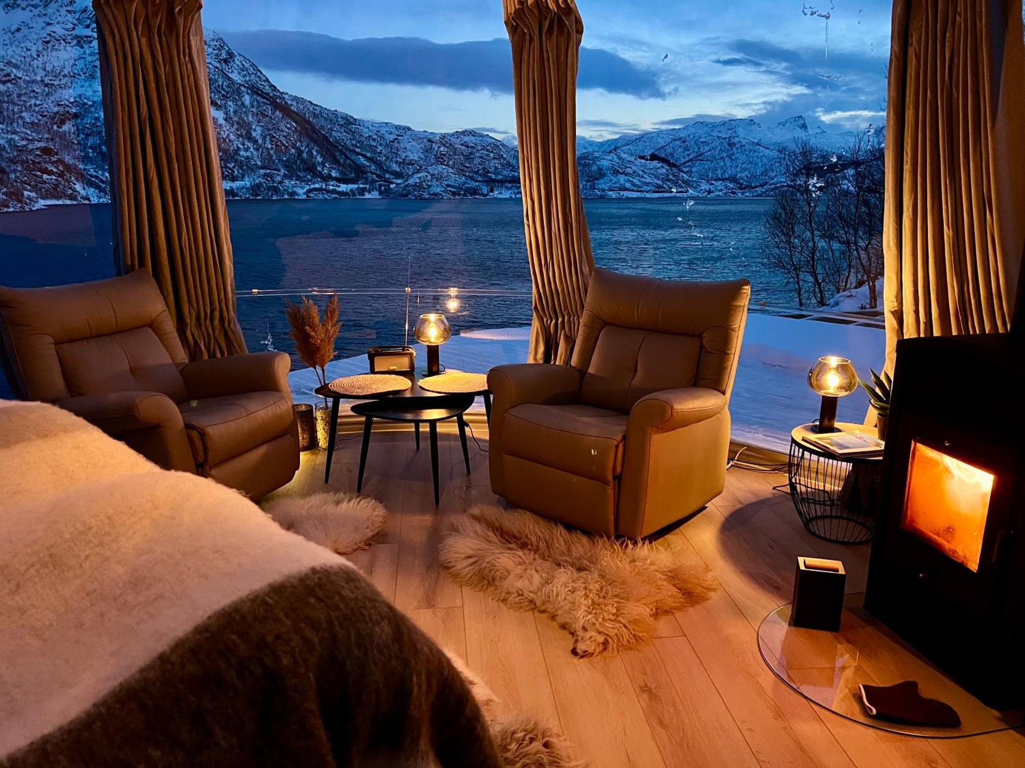 Lofoten Glampingdome Myrland Экстерьер фото