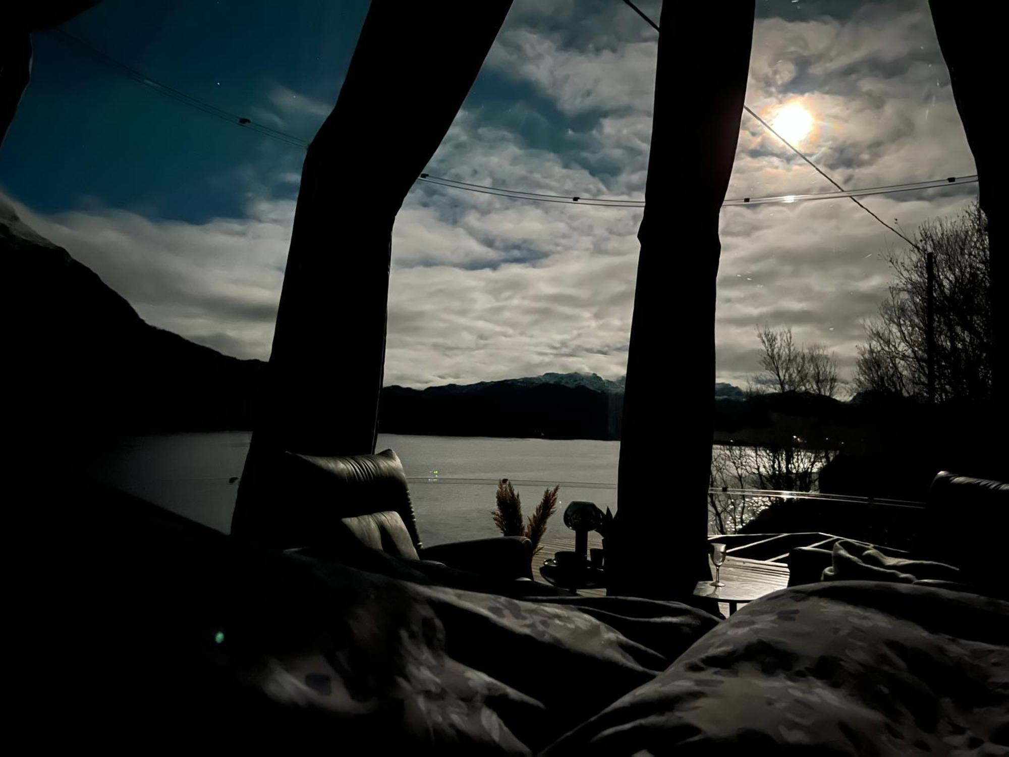 Lofoten Glampingdome Myrland Экстерьер фото